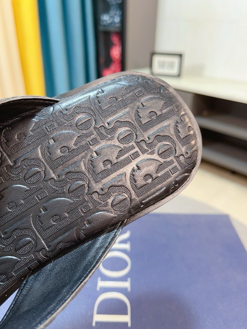 Dior Men's Black Logo Thong Sandals