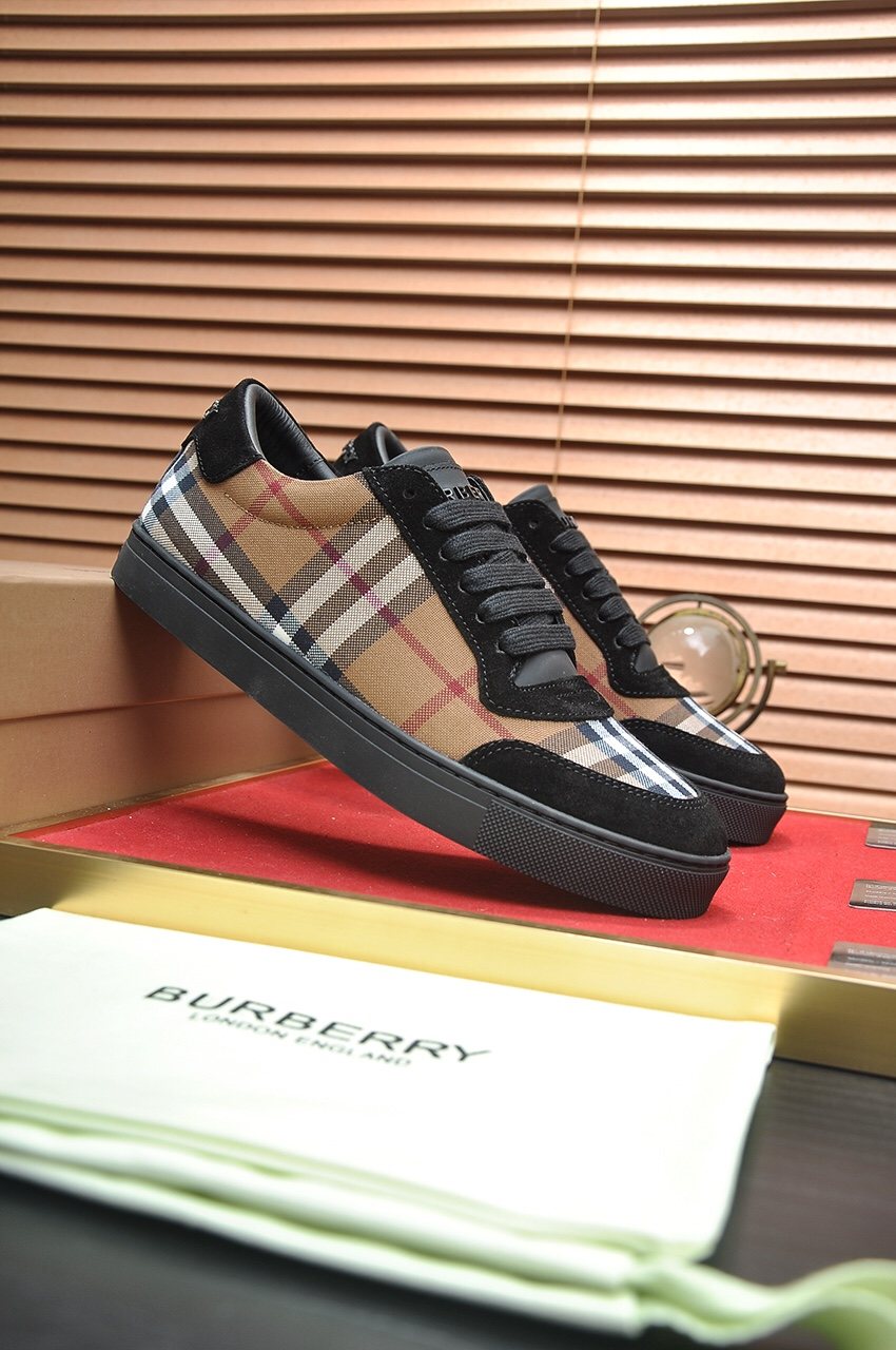 Burberry Tan Plaid Low-Top Sneakers - Tan Plaid Panel Design