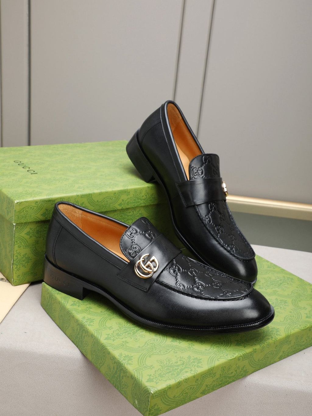 Gucci Black Logo Hardware Loafers