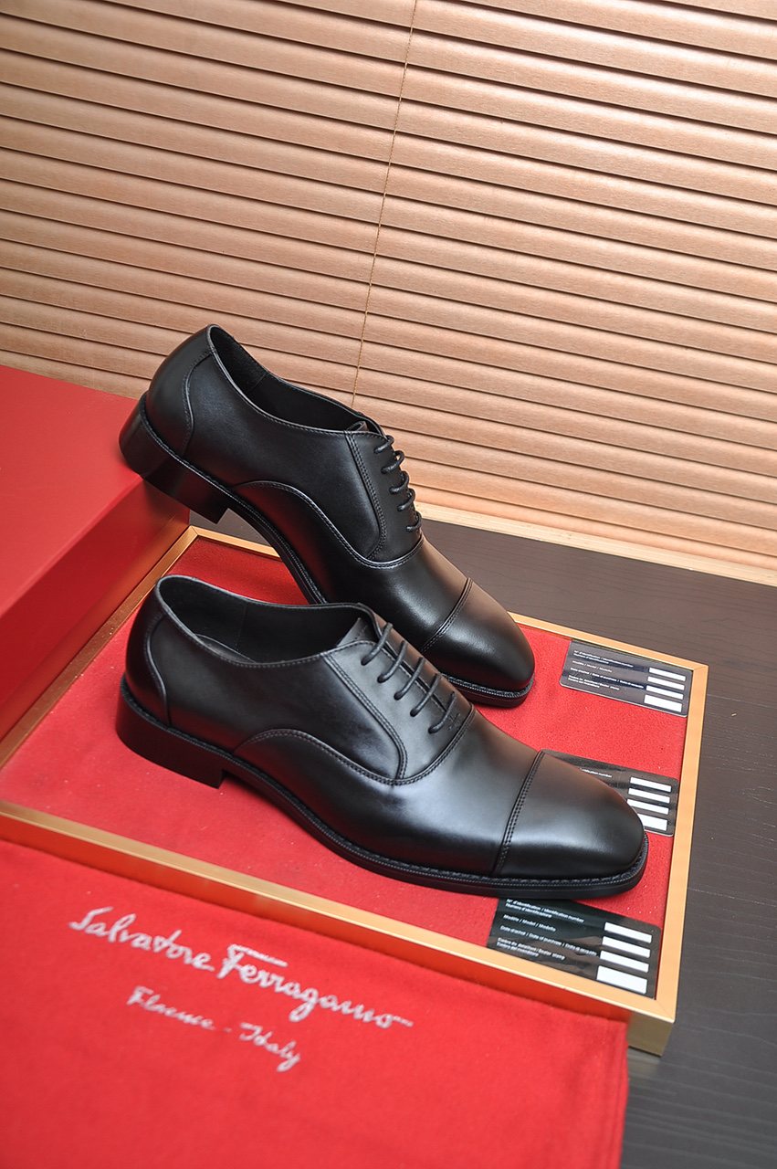 Ferragamo Black Cap-Toe Lace-Up Dress Shoes